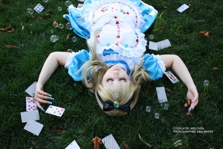 Alice_in_Wonderland___Dreaming_by_kirawinter