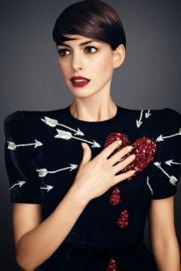 Anne Hathaway - Harper's Bazaar Magazine (November 2014) (6)