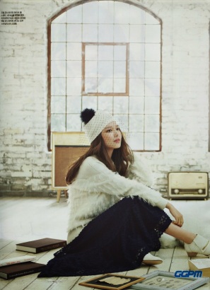 141024-snsd-sooyoung-ceci-magazine-scan8